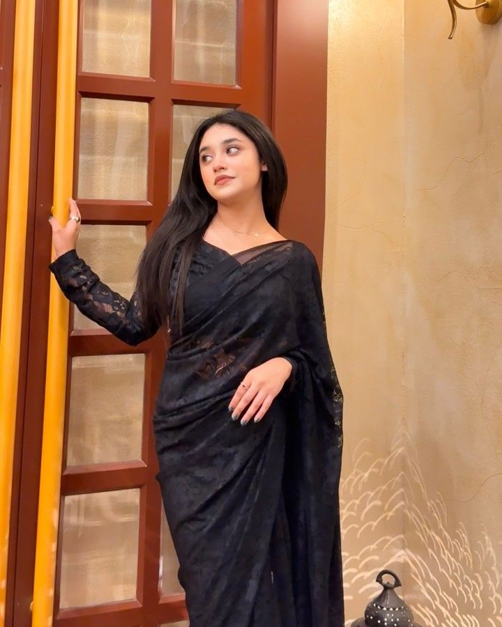 Housewife Call Girl karachi