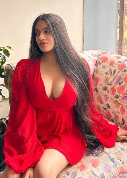 Escorts-in-Karachi